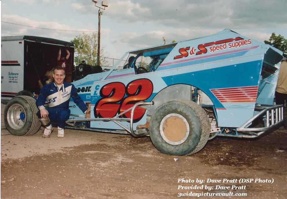 01.18.03_C22_SLO_EWS_0088_1.jpg (55014 bytes)