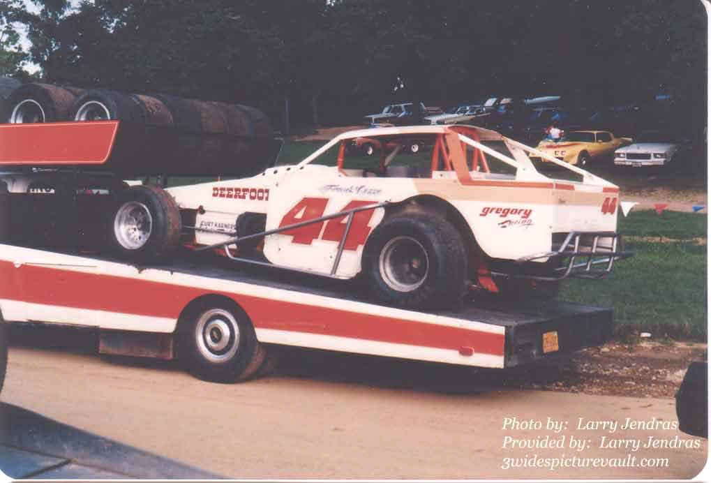 11.30.03_044_COZ_WIL_0082_1.jpg (60375 bytes)