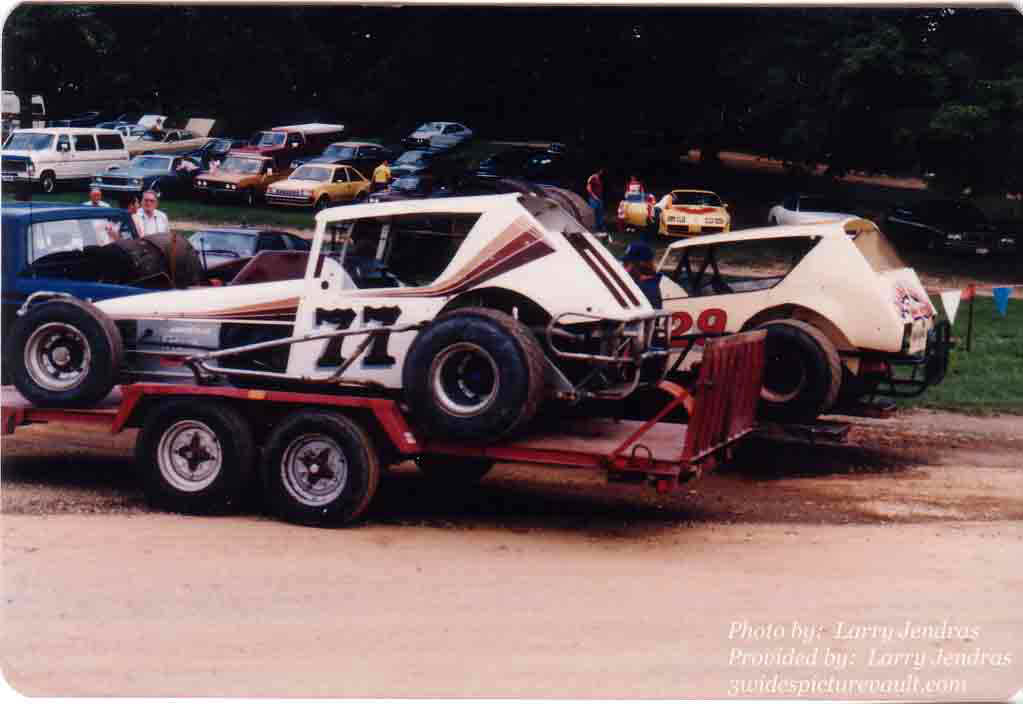 11.30.03_077_HAA_WIL_0082_1.jpg (56206 bytes)