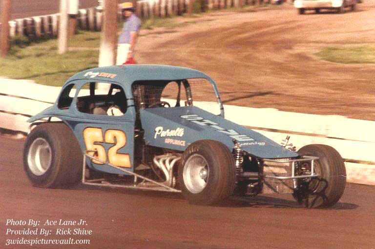 a05.21.04_062_SHI_0082_FLM_1.jpg (59428 bytes)