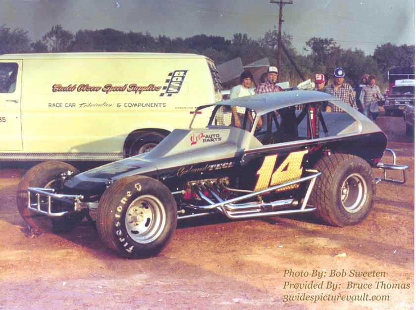 b05.01.05_014_TOR_BPT_0080_1.jpg (83535 bytes)