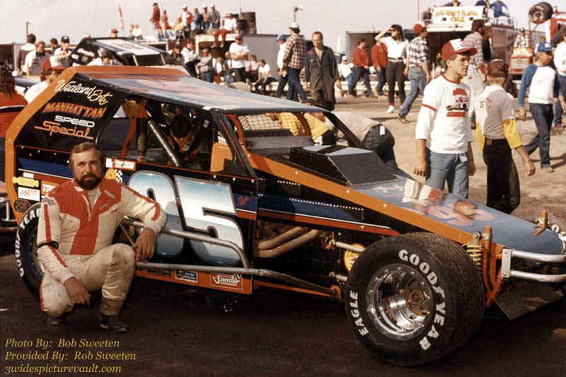 b12.31.05_095_GOL_SYR_0080_1.jpg (101413 bytes)