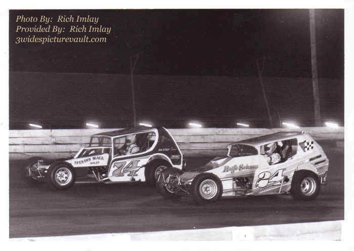 c01.22.06_074_024_FLM_0080_1.jpg (76591 bytes)