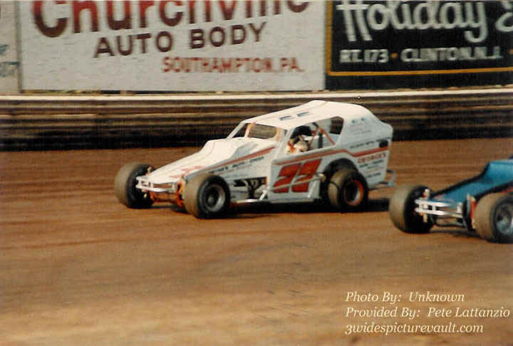 c09.30.06_077_LAT_FLM_0087_1.jpg (94284 bytes)