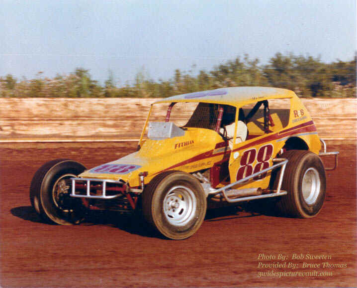 c11.05.06_077_DeS_FLM_0081_1.jpg (88174 bytes)