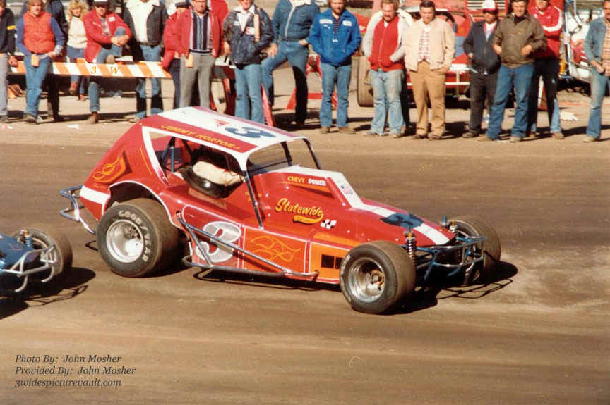 c11.30.06_003_HOR_SYR_0080_1.jpg (160162 bytes)