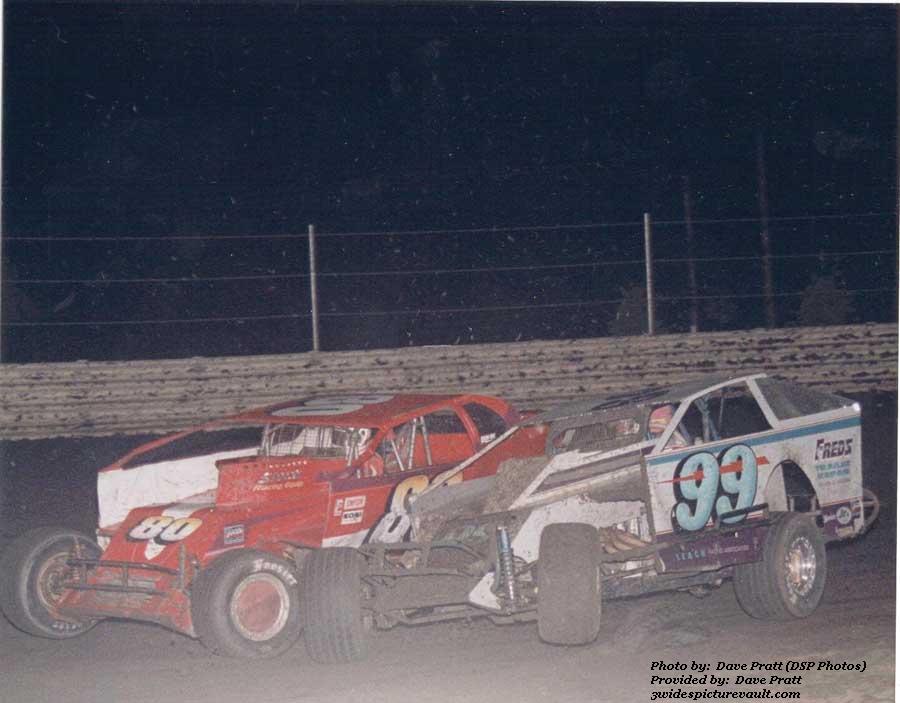 02.08.03_099_LEA_NES_0098_1.jpg (59319 bytes)