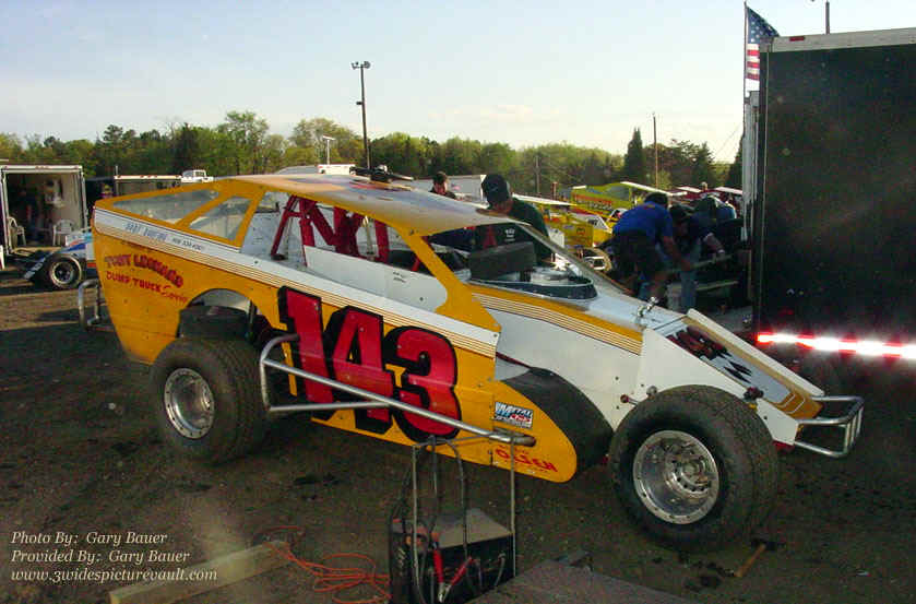 d11.10.07_143_EPR_NES_2003_1.jpg (154138 bytes)