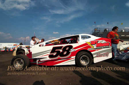 04.27.06_058_Ace.jpg (91080 bytes)