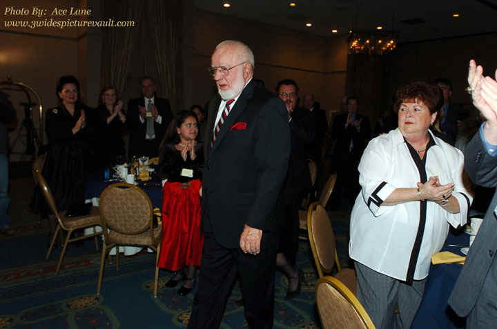 d02.07_ACE_EMPA_zz20.jpg (96706 bytes)