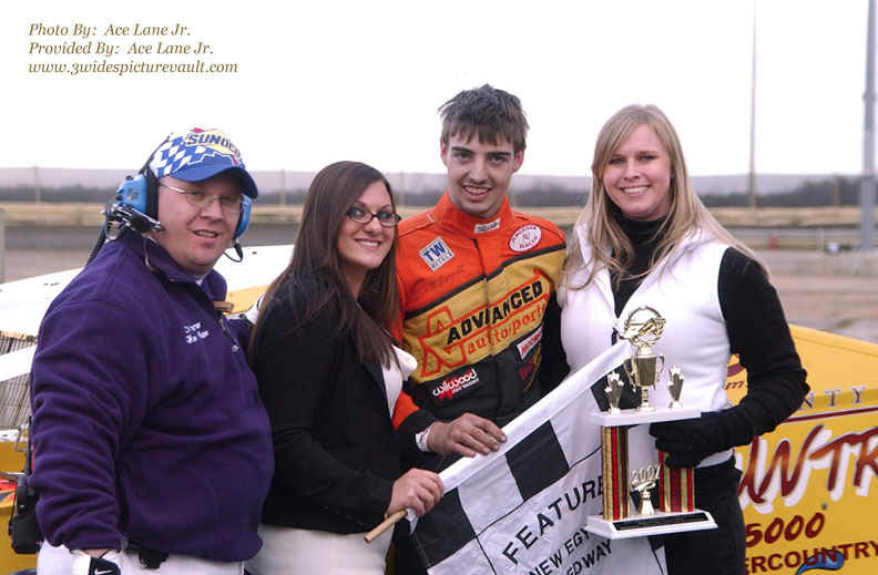 d04.14.07_005_GRL.jpg (119701 bytes)