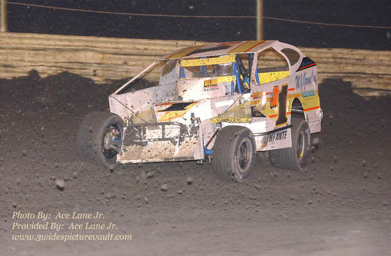 d04.14.07_1JR_ROC.jpg (119230 bytes)