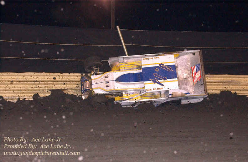 d04.14.07_314_FLP.jpg (123350 bytes)