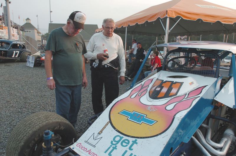 Ace.b9906DSC_0025[1].jpg (87810 bytes)