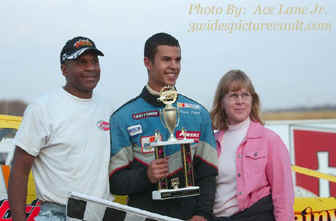 c04.15.06_Ace_Driver_Family.jpg (53141 bytes)