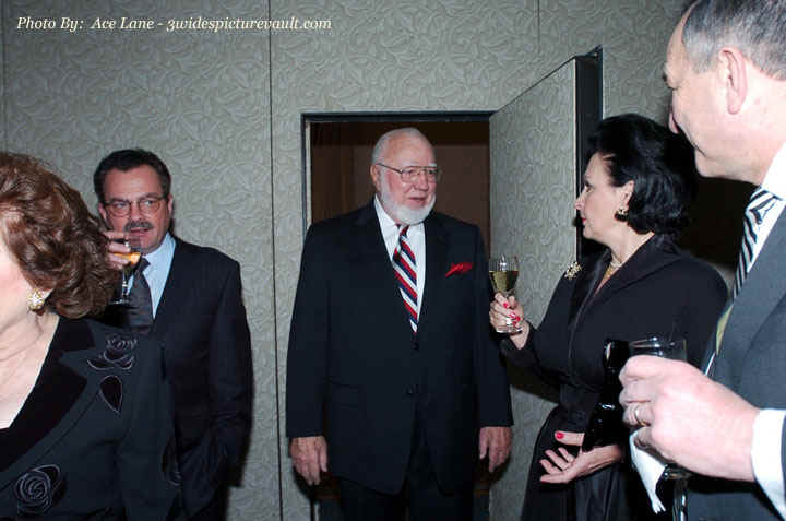 d02.07_ACE_EMPA_9.jpg (106408 bytes)