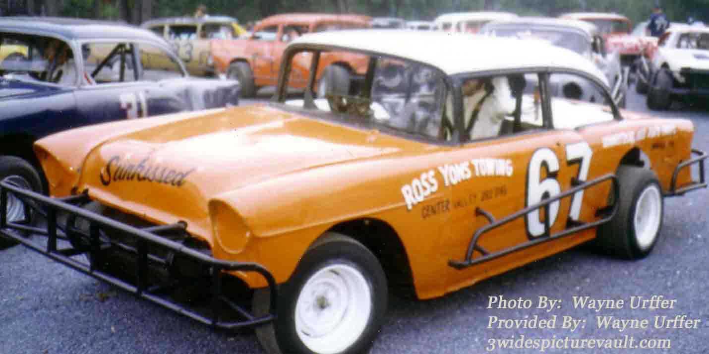 a07.18.04_067_RUT_DOR_0070D_1.jpg (73014 bytes)