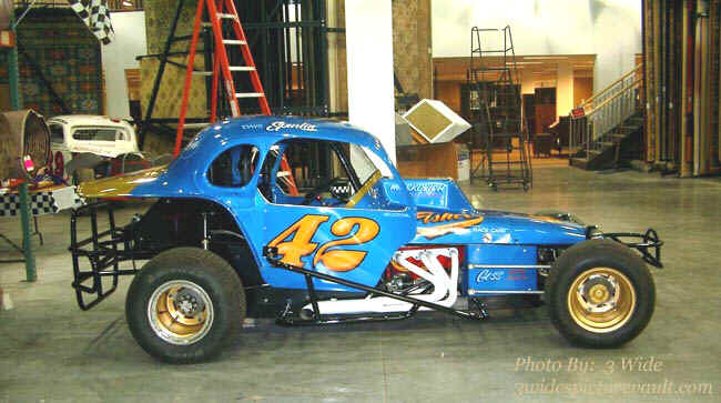 b07.08.05_042_SPU_FLM_2005_1V.jpg (79623 bytes)