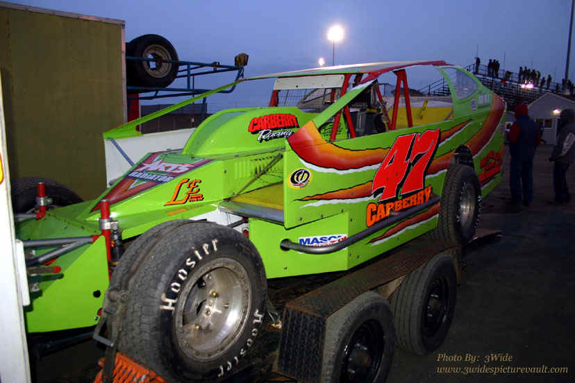 D04.07.07_NES_047.jpg (130767 bytes)