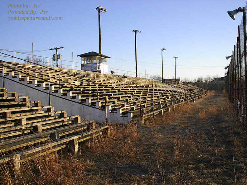 EWS_02.06.06_000z13.jpg (194610 bytes)