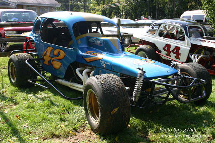 c09.17.06_042_SPU_Glen_Gardner.jpg (167641 bytes)