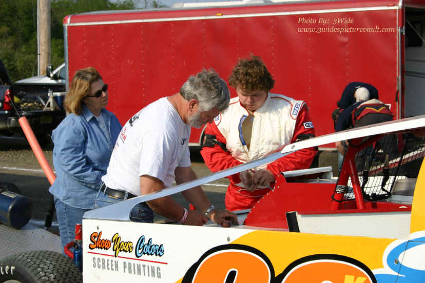 05.12.07_NES_z13.jpg (143158 bytes)