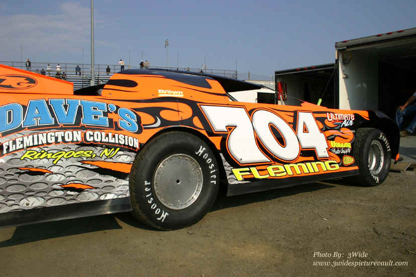 05.12.07_NES_z16.jpg (145818 bytes)