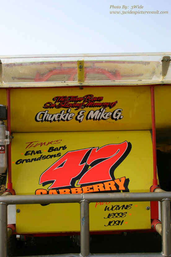 05.12.07_NES_z19.jpg (108233 bytes)