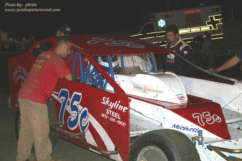 NES_05.11.07_Cass.jpg (126260 bytes)