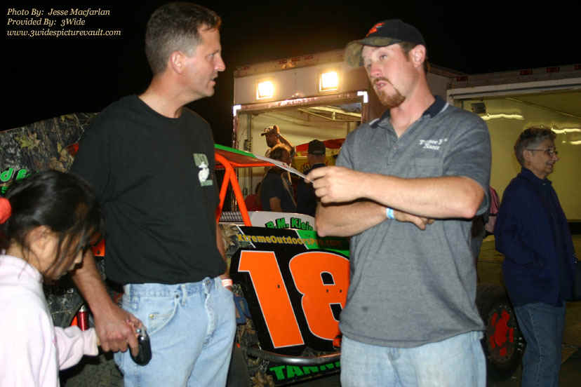 NES_d06.16.07_4_Tanner.jpg (110134 bytes)