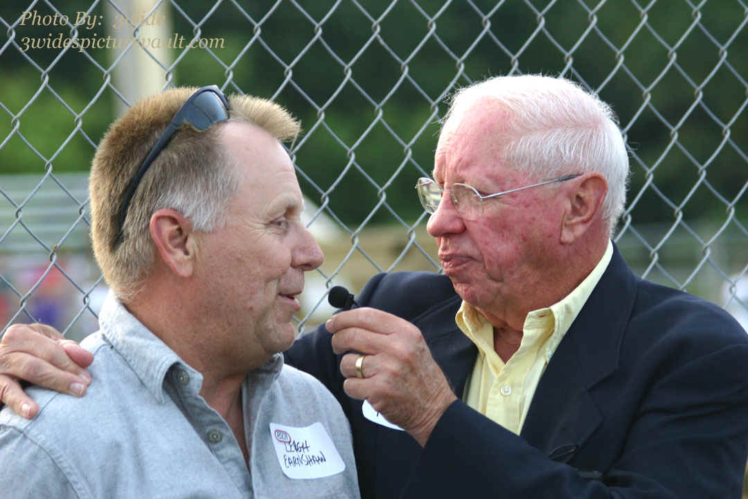 08.09.05_READ_004_Ernshaw_1.jpg (173198 bytes)