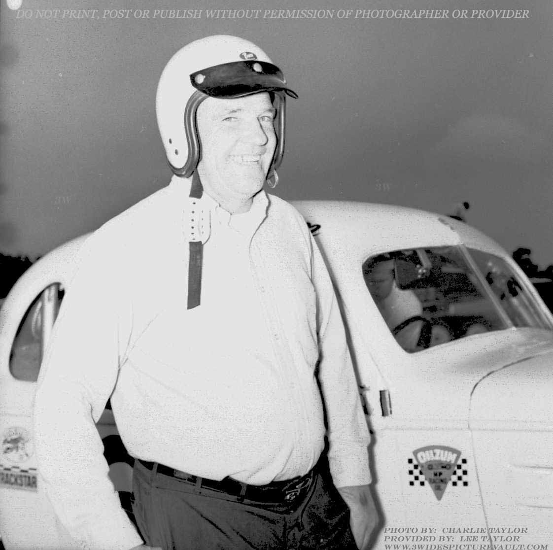 08.23.03_659_BOH_WAL_0060_1.jpg (69576 bytes)