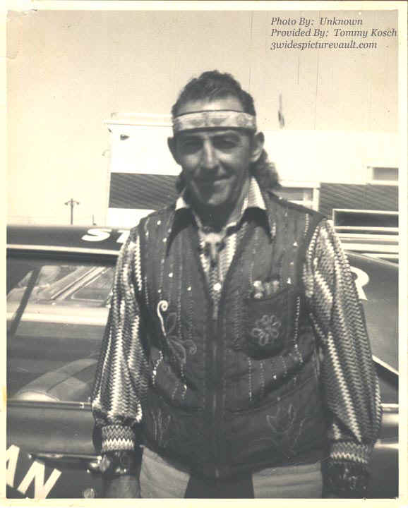 a01.03.04_TEX_ENR_UNK_0060_1.jpg (77095 bytes)