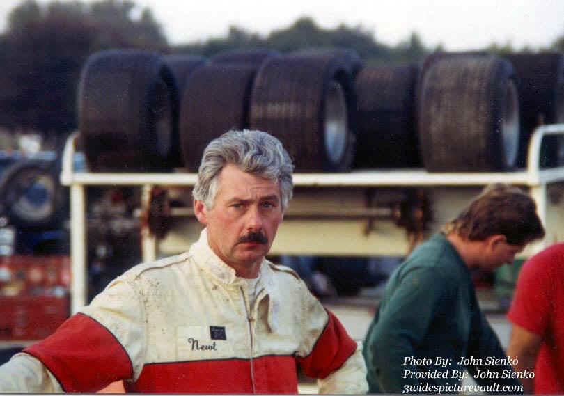 a03.20.04_026_HAR_BPT_0093_1.jpg (79722 bytes)