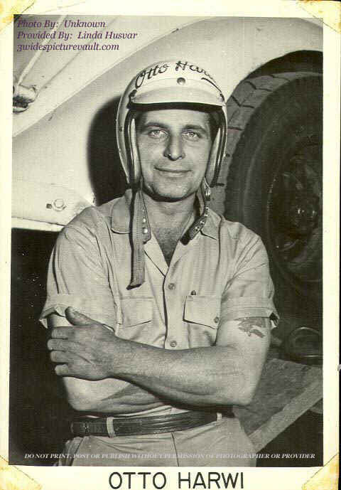 b11.06.05_999_HAR_UNK_0060F_1.jpg (81456 bytes)