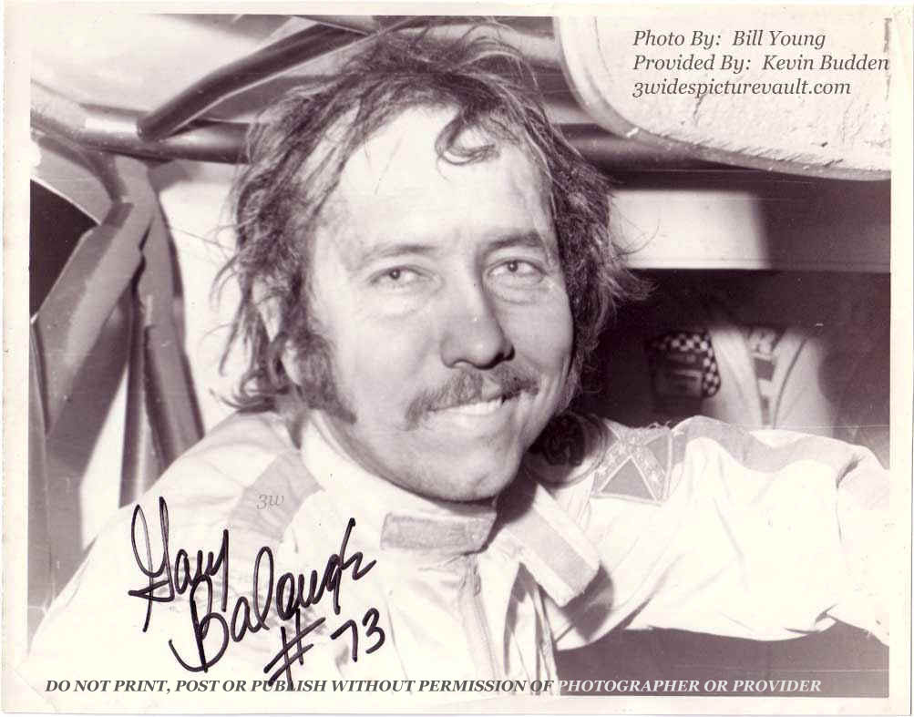 b11.25.05_UNK_BAL_car_0070_1F.jpg (85453 bytes)