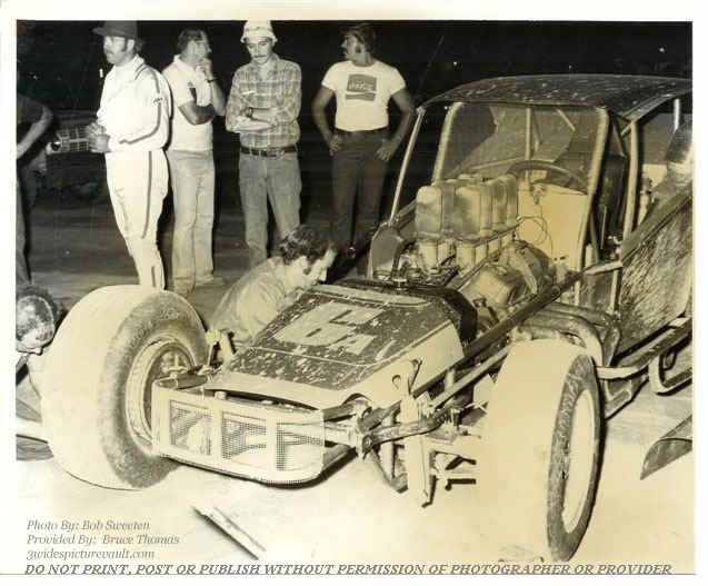 c10.01.06__6A_WEA_BPT_0079_1.jpg (105075 bytes)