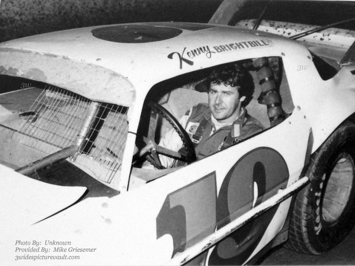 c01.22.07_019_BRI_AND_0070F_1.jpg (90830 bytes)