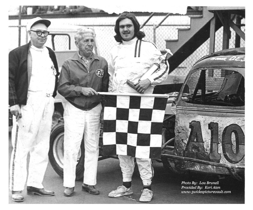 d08.01.07_A10_ATE_FLM_0070F_1.jpg (135559 bytes)