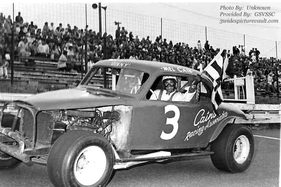 a05.01.03_003_CAI_WAL_0072_1.jpg (67992 bytes)