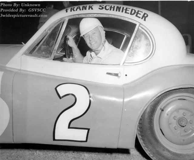 a09.30.04_002_RAT_LIN_0050G_1.jpg (43716 bytes)