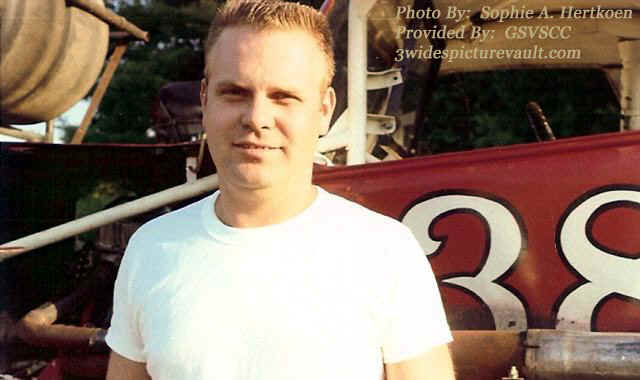 b03.19.05_UNK_COO_UNK_0068G_1.jpg (76081 bytes)