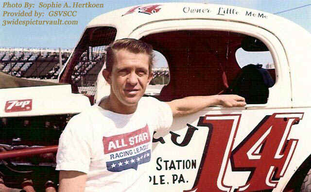 b03.19.05_UNK_MUL_NAZ_0068G_1.jpg (74670 bytes)