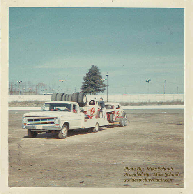 c05.11.06___0_OLS_MID_0068_1.jpg (72242 bytes)