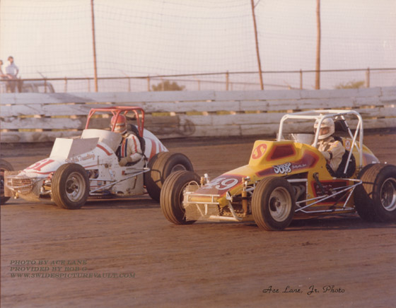 04.26.03_049_UNK_FLM_0080_1.jpg (68634 bytes)