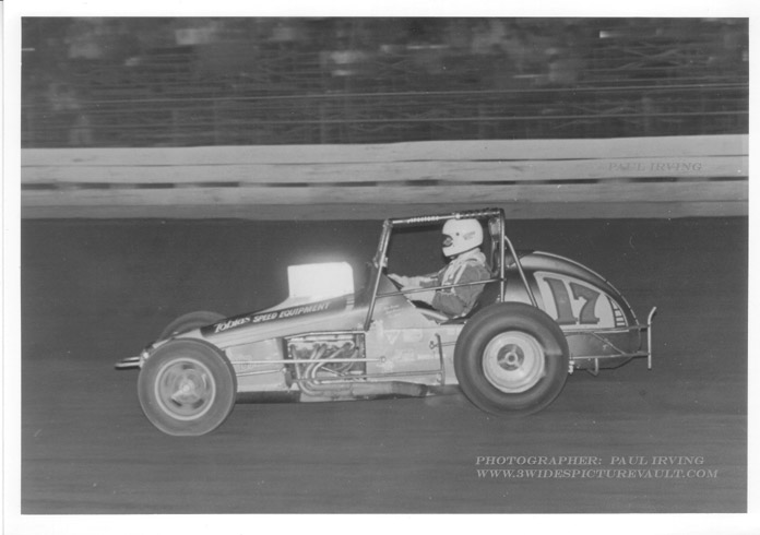 06.22.03__17_TOB_FLM_0078_1.jpg (54907 bytes)