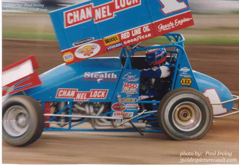 11.19.03_001_SWI_UNK_0080_1.jpg (66927 bytes)