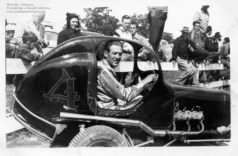 d05.16.07_004_SHA_CAL_0546O_1.jpg (121689 bytes)