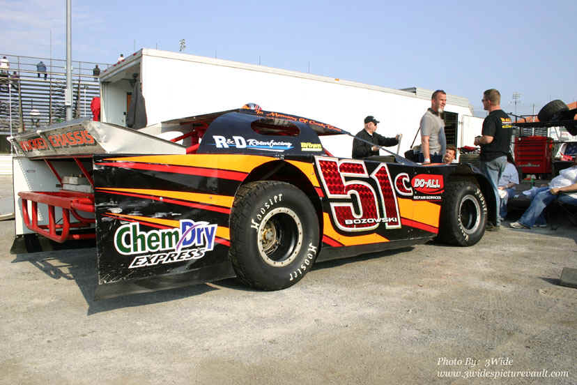 05.12.07_NES_z17.jpg (150903 bytes)