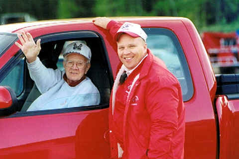 Warren_Dad.jpg (58445 bytes)